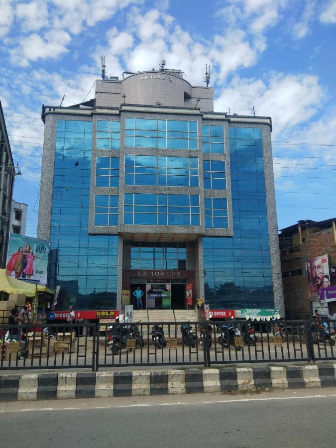 Lg Towers Hotell Guwahati Eksteriør bilde